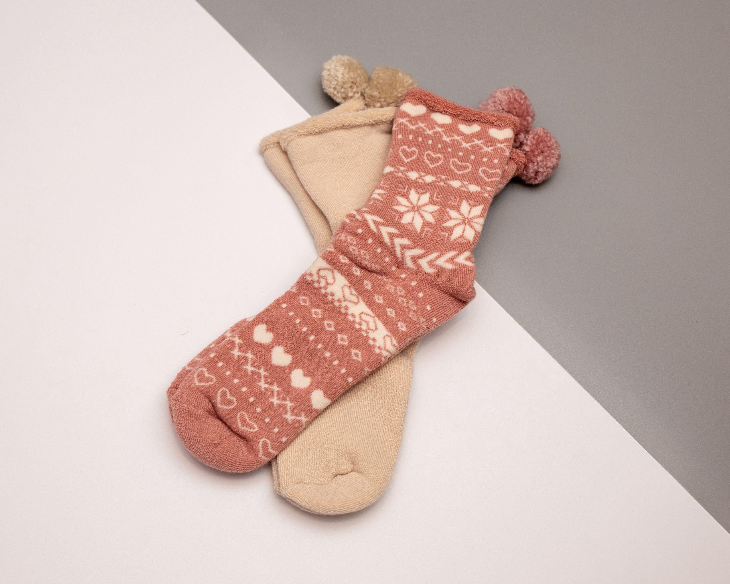 Теплые носки необязательно должны быть плотными: это не так сильно влияет на их характеристики